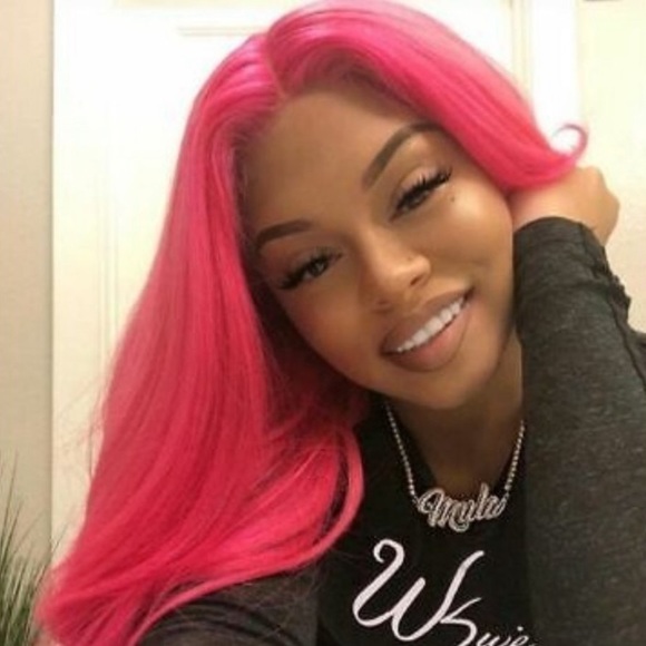 💫22” STRAIGHT PINK LACE FRONT WIG💫 *NWT*🆕🆕🆕ARRIVES NEW